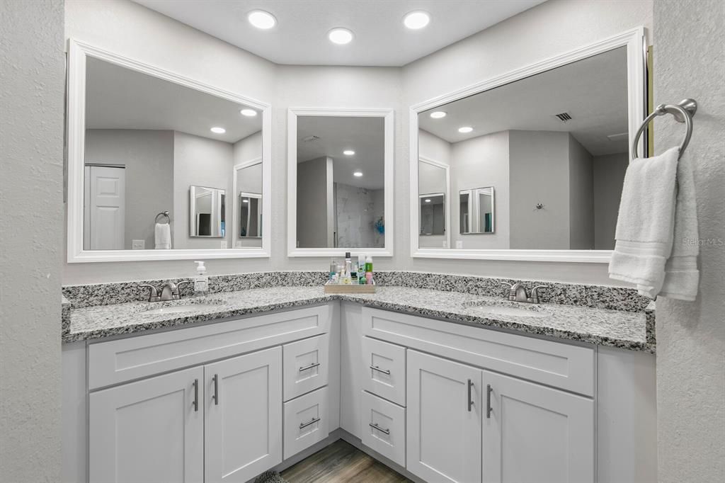 For Sale: $529,000 (3 beds, 2 baths, 1626 Square Feet)