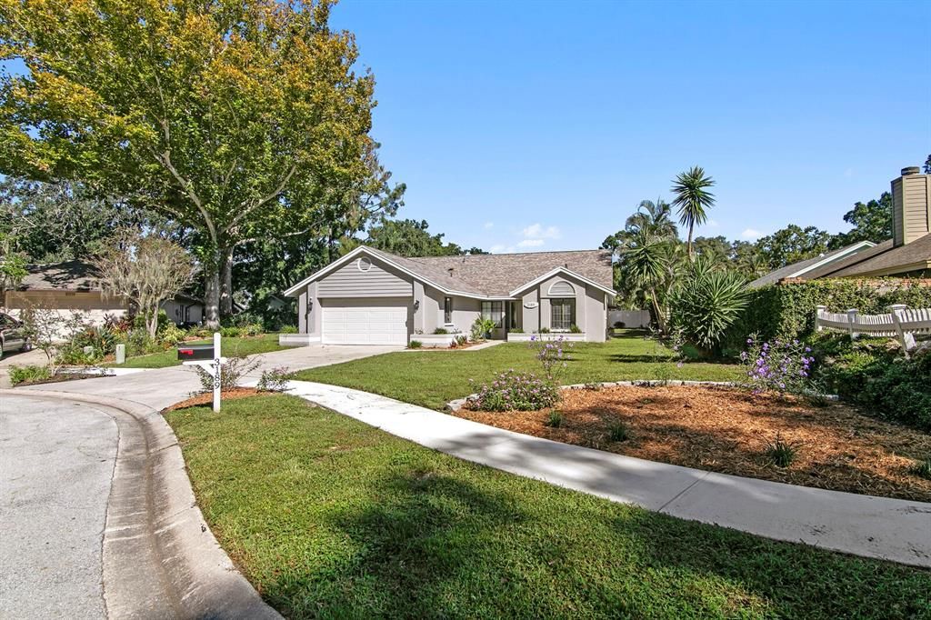 For Sale: $529,000 (3 beds, 2 baths, 1626 Square Feet)