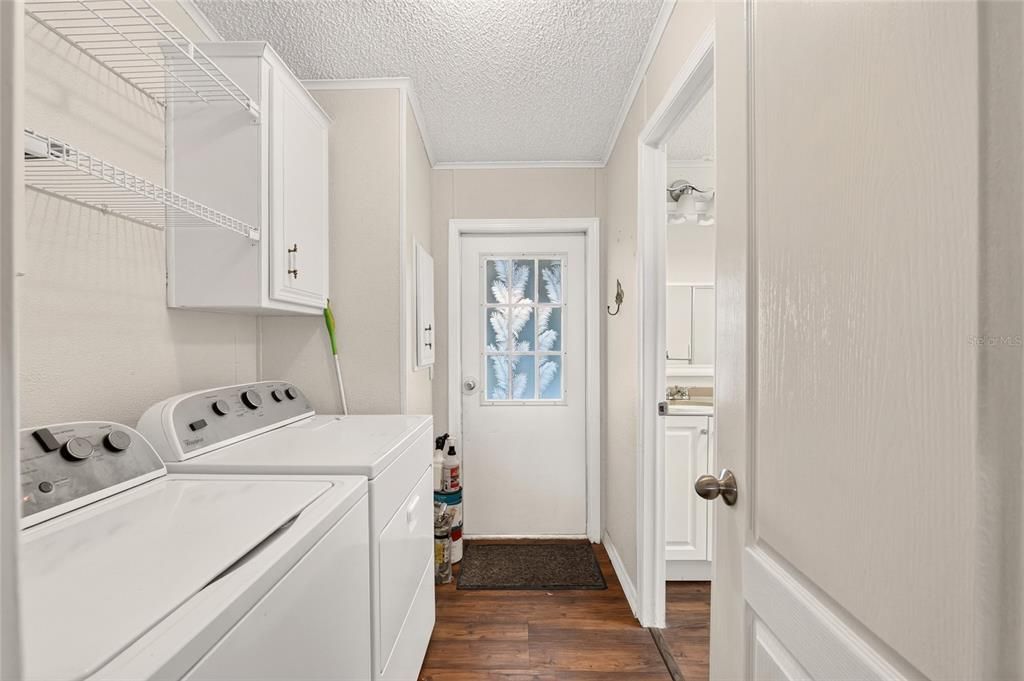 For Sale: $225,000 (2 beds, 2 baths, 1508 Square Feet)