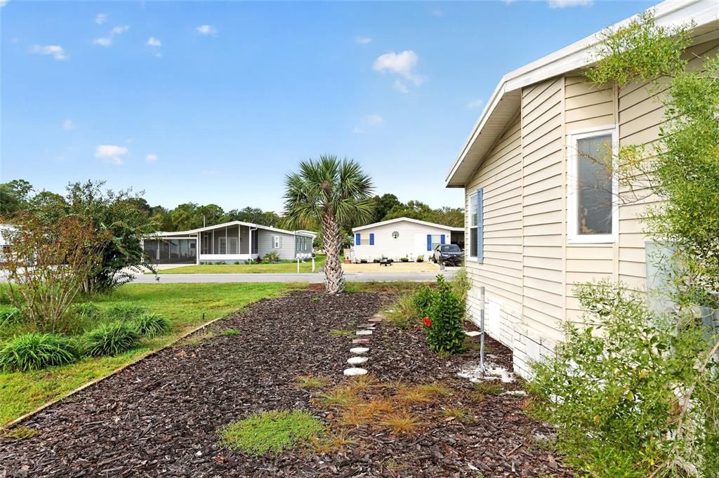 For Sale: $225,000 (2 beds, 2 baths, 1508 Square Feet)