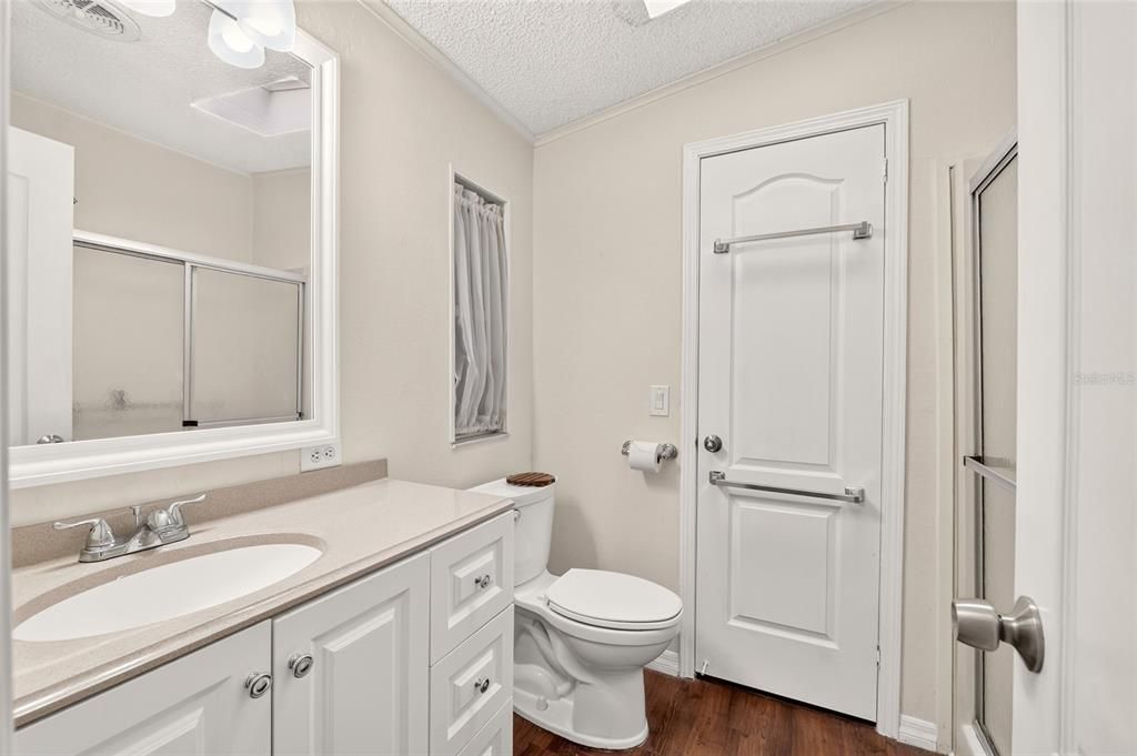 For Sale: $225,000 (2 beds, 2 baths, 1508 Square Feet)
