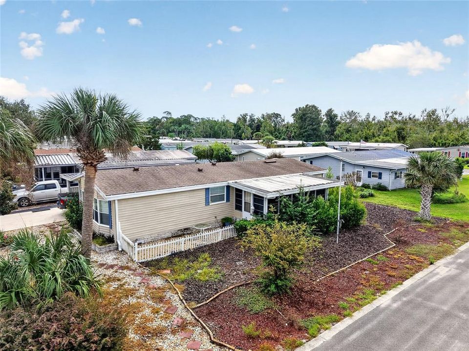 For Sale: $225,000 (2 beds, 2 baths, 1508 Square Feet)