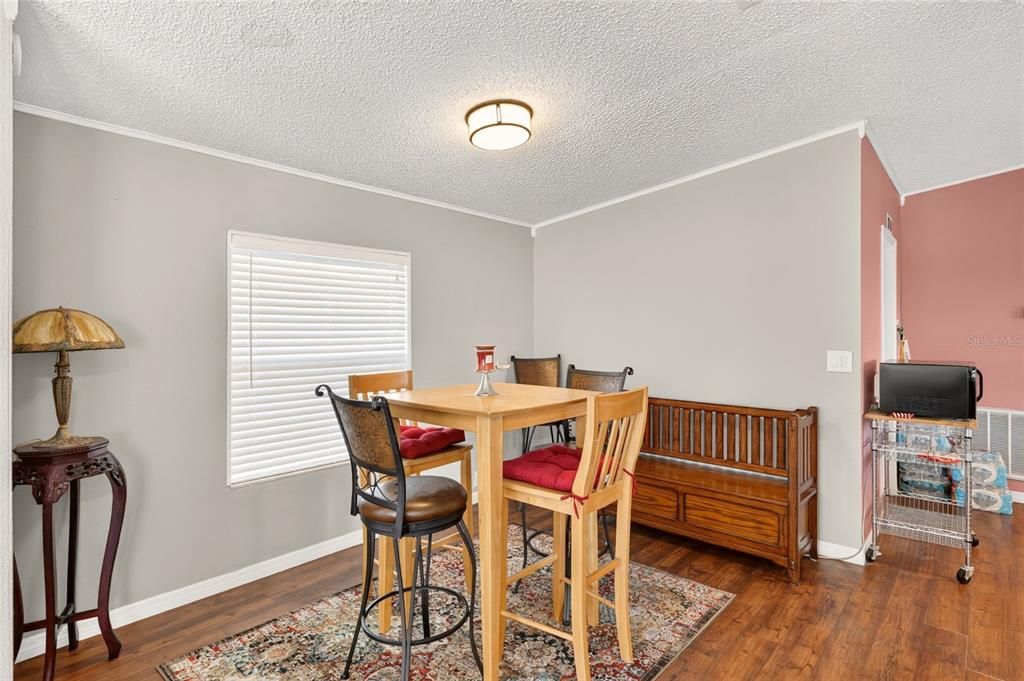 For Sale: $225,000 (2 beds, 2 baths, 1508 Square Feet)