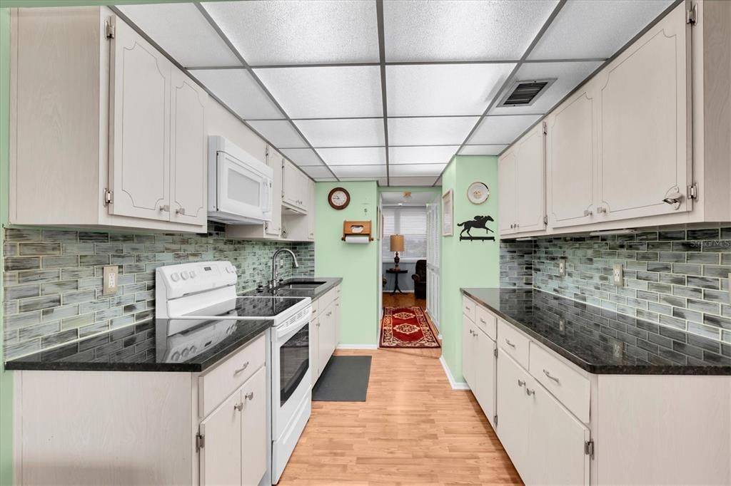 En Venta: $140,000 (1 camas, 1 baños, 930 Pies cuadrados)