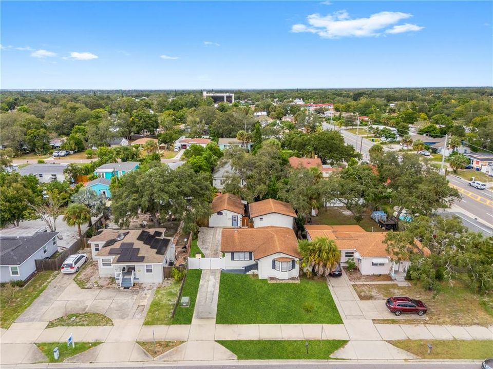 For Sale: $539,900 (5 beds, 3 baths, 2009 Square Feet)