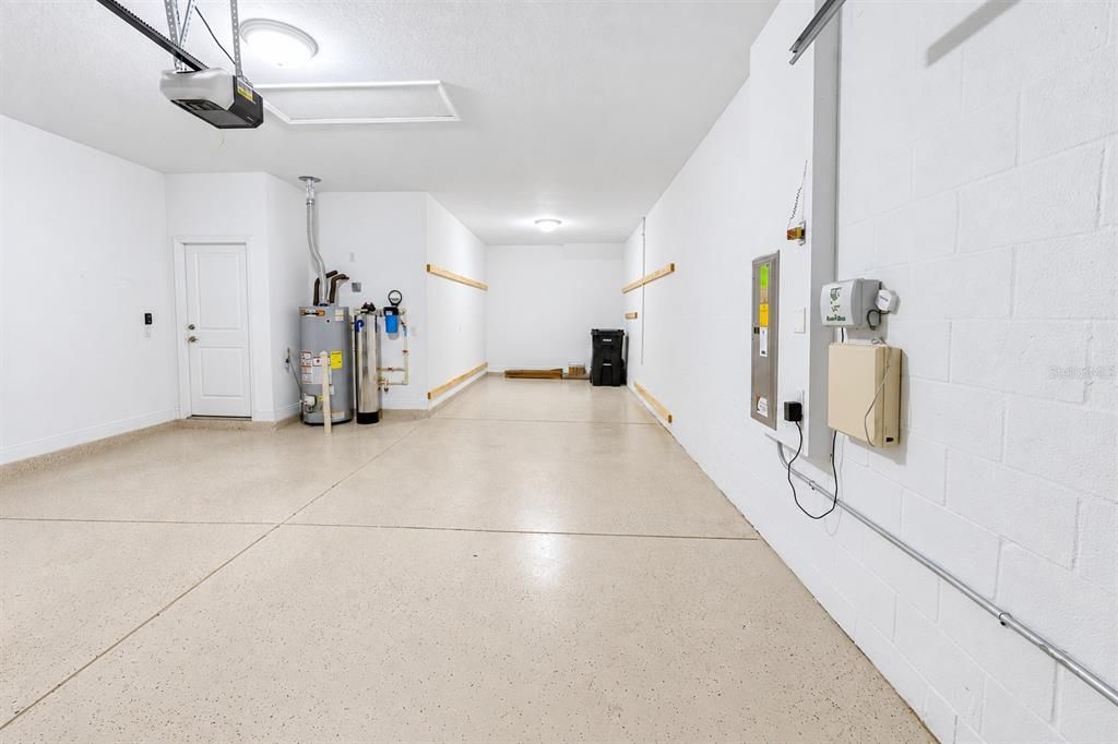 В аренду: $4,500 (5 спален, 4 ванн, 3337 Квадратных фут)