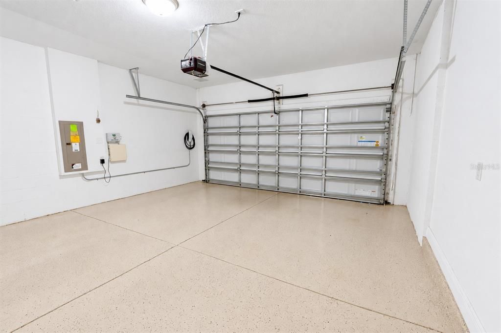 В аренду: $4,500 (5 спален, 4 ванн, 3337 Квадратных фут)