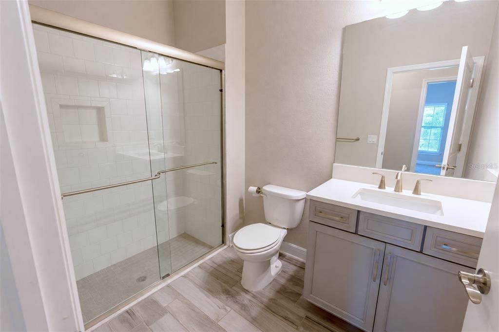 В аренду: $4,500 (5 спален, 4 ванн, 3337 Квадратных фут)