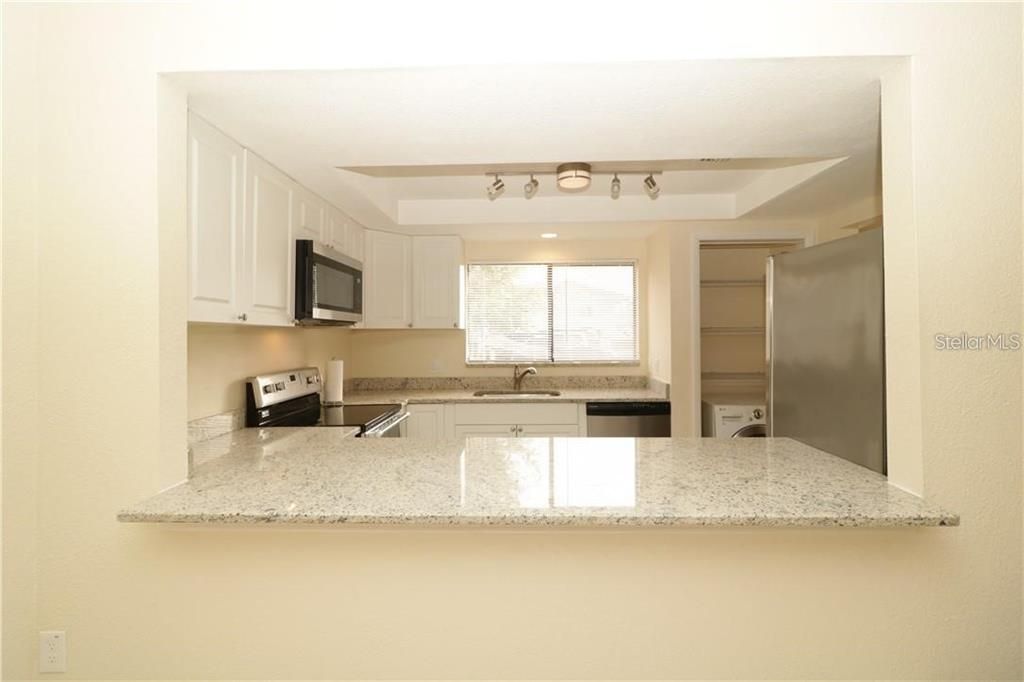 For Sale: $999,999 (8 beds, 0 baths, 5280 Square Feet)