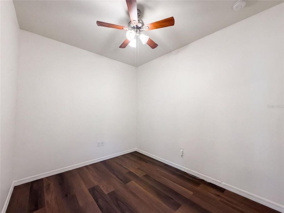 For Sale: $323,000 (3 beds, 2 baths, 1551 Square Feet)