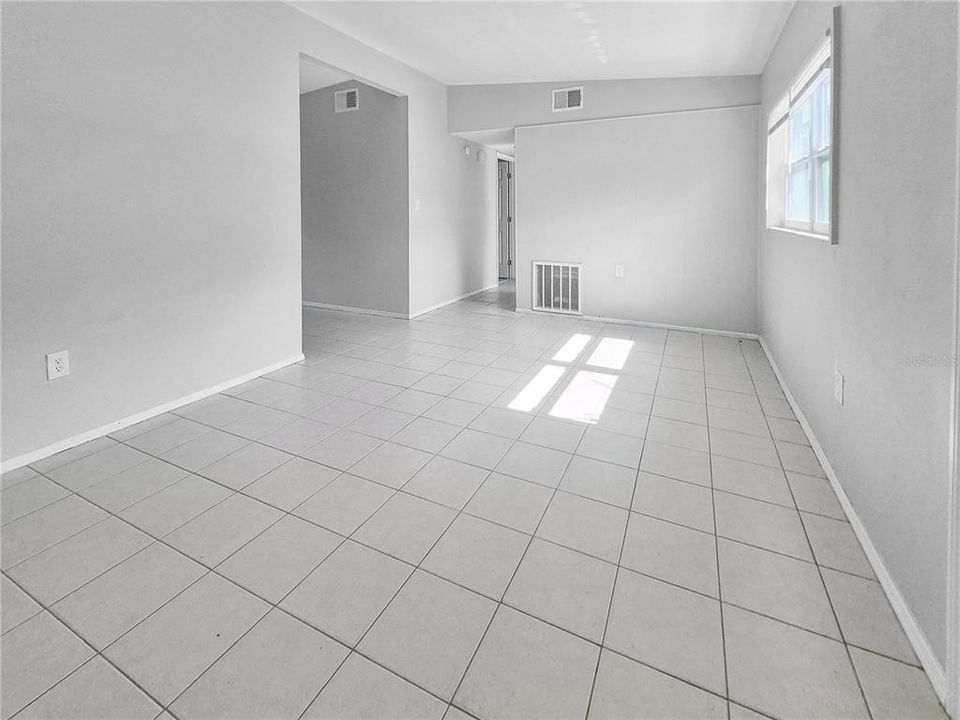 В аренду: $1,520 (3 спален, 1 ванн, 960 Квадратных фут)