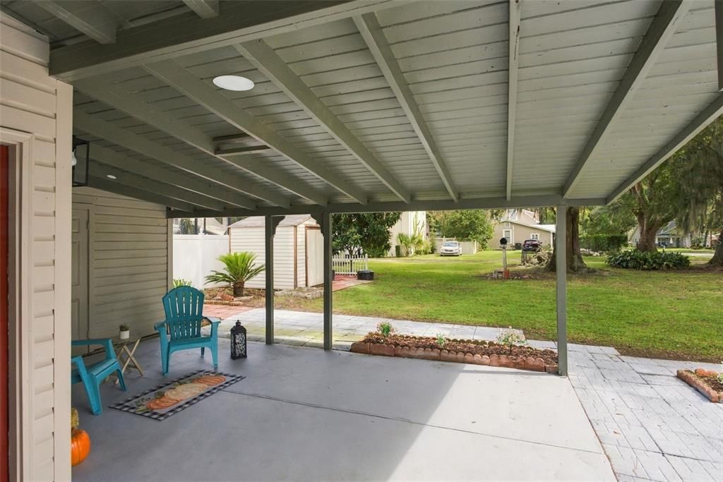 For Sale: $259,000 (3 beds, 2 baths, 1390 Square Feet)