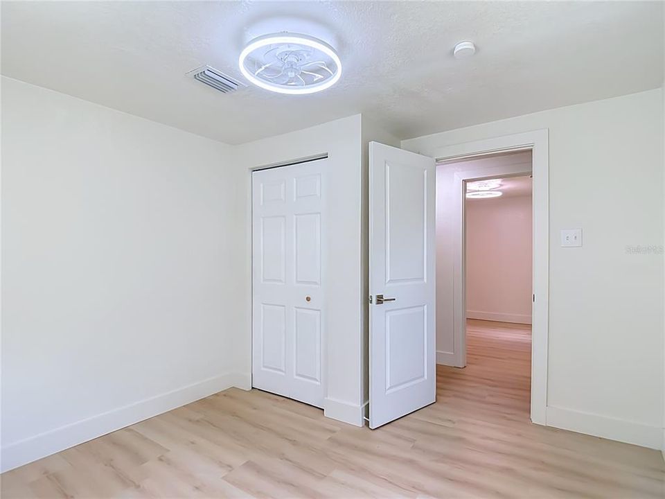В аренду: $2,350 (3 спален, 2 ванн, 1208 Квадратных фут)