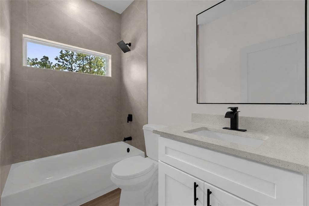 En Venta: $280,000 (3 camas, 2 baños, 1627 Pies cuadrados)