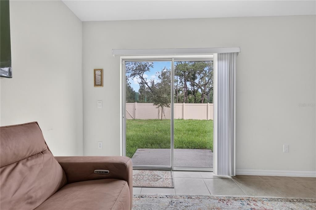For Sale: $449,900 (5 beds, 3 baths, 2447 Square Feet)