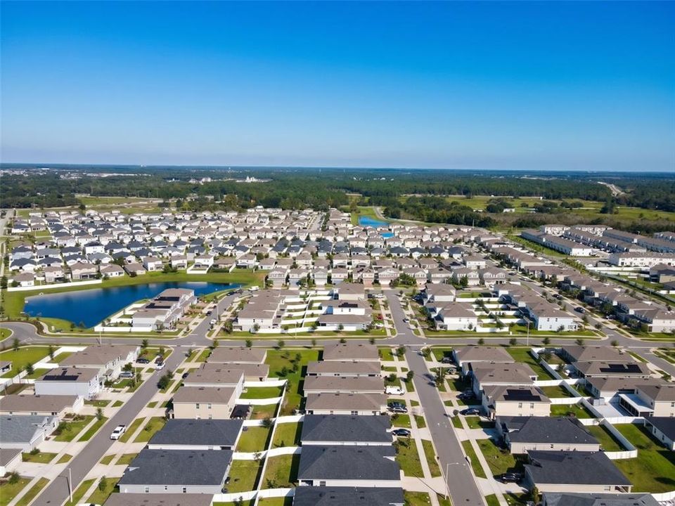 На продажу: $374,990 (4 спален, 2 ванн, 2062 Квадратных фут)