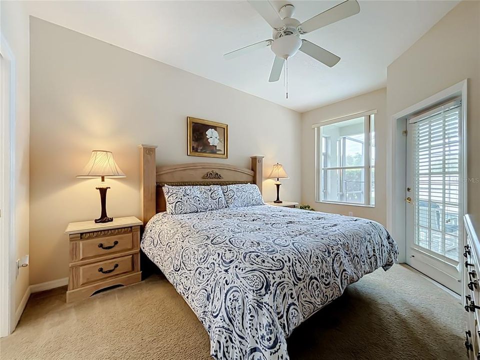 Active With Contract: $355,000 (4 beds, 3 baths, 1956 Square Feet)