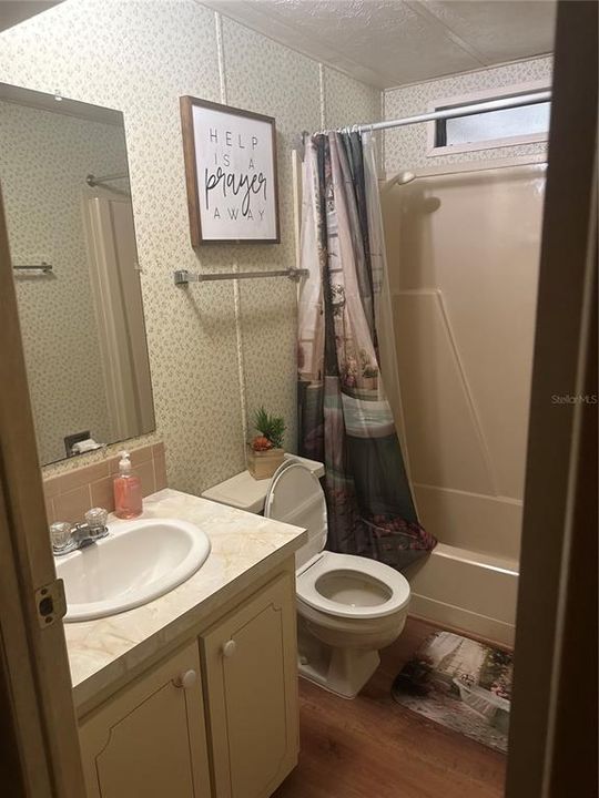 В аренду: $1,750 (2 спален, 2 ванн, 1222 Квадратных фут)
