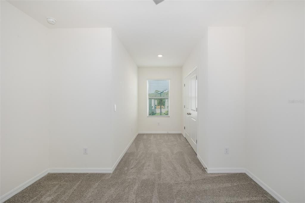 For Sale: $269,000 (3 beds, 2 baths, 1673 Square Feet)