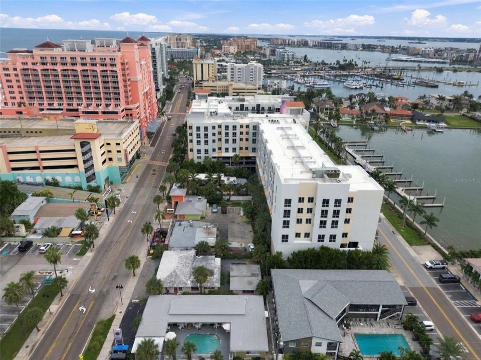 На продажу: $2,690,000 (0 спален, 0 ванн, 2453 Квадратных фут)