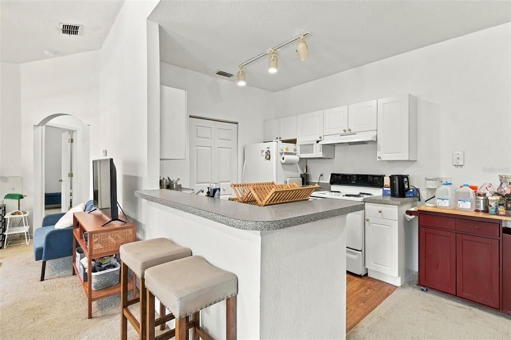 En Venta: $145,000 (1 camas, 1 baños, 898 Pies cuadrados)