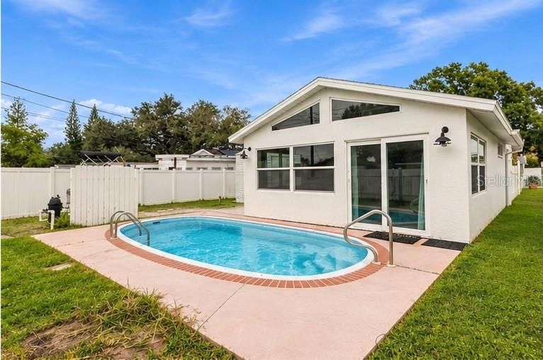 En Venta: $349,998 (3 camas, 2 baños, 1490 Pies cuadrados)