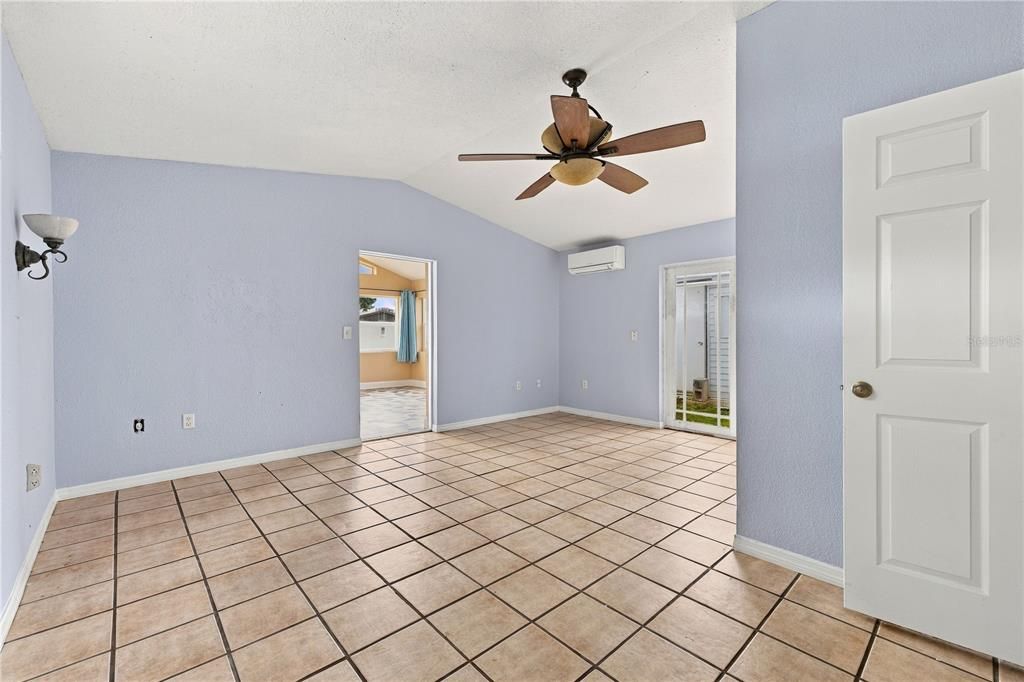 En Venta: $349,998 (3 camas, 2 baños, 1490 Pies cuadrados)