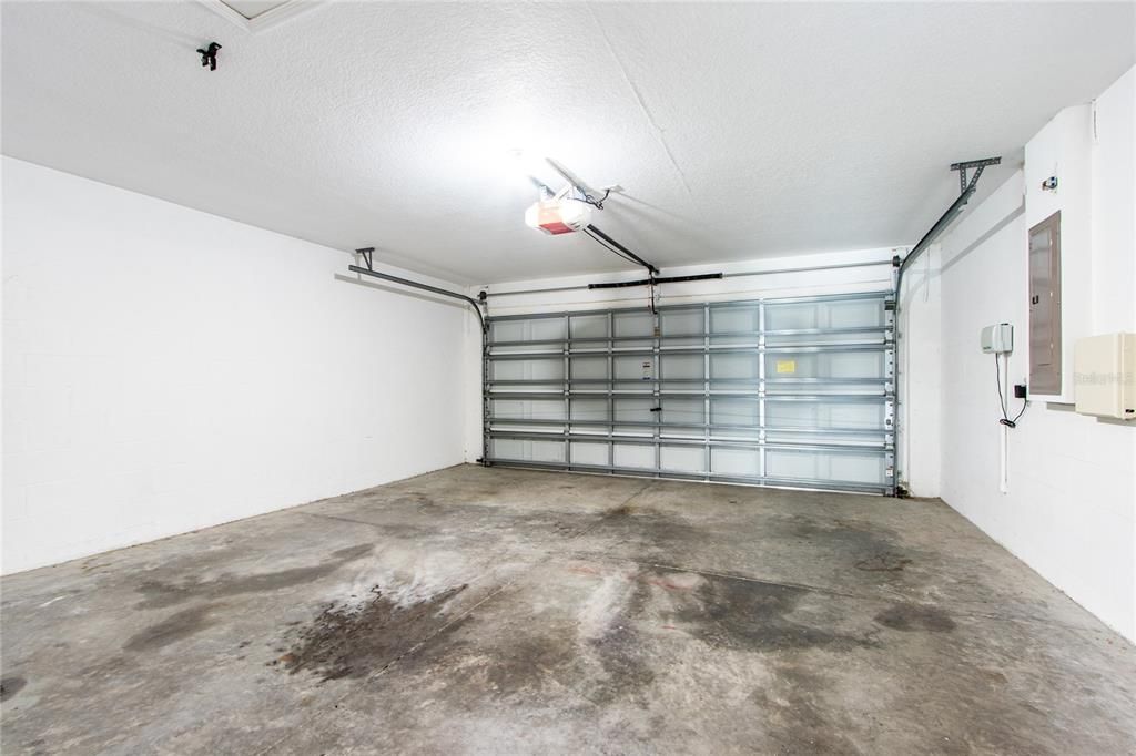 На продажу: $385,000 (3 спален, 2 ванн, 1816 Квадратных фут)