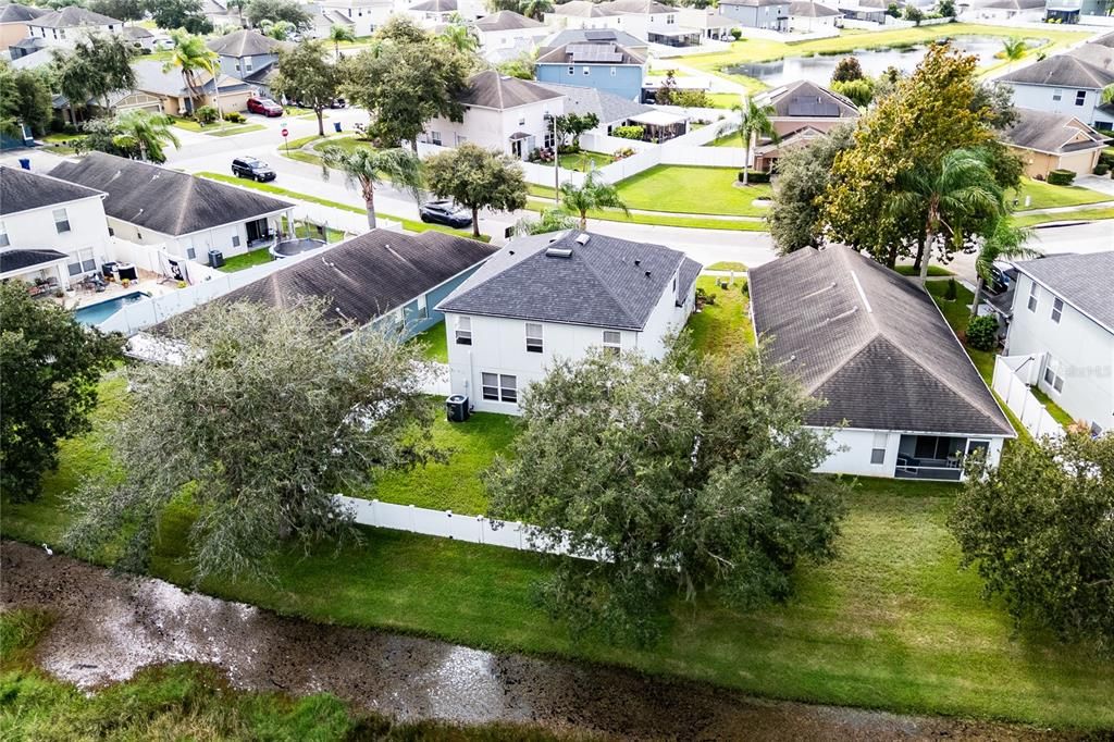 На продажу: $385,000 (3 спален, 2 ванн, 1816 Квадратных фут)