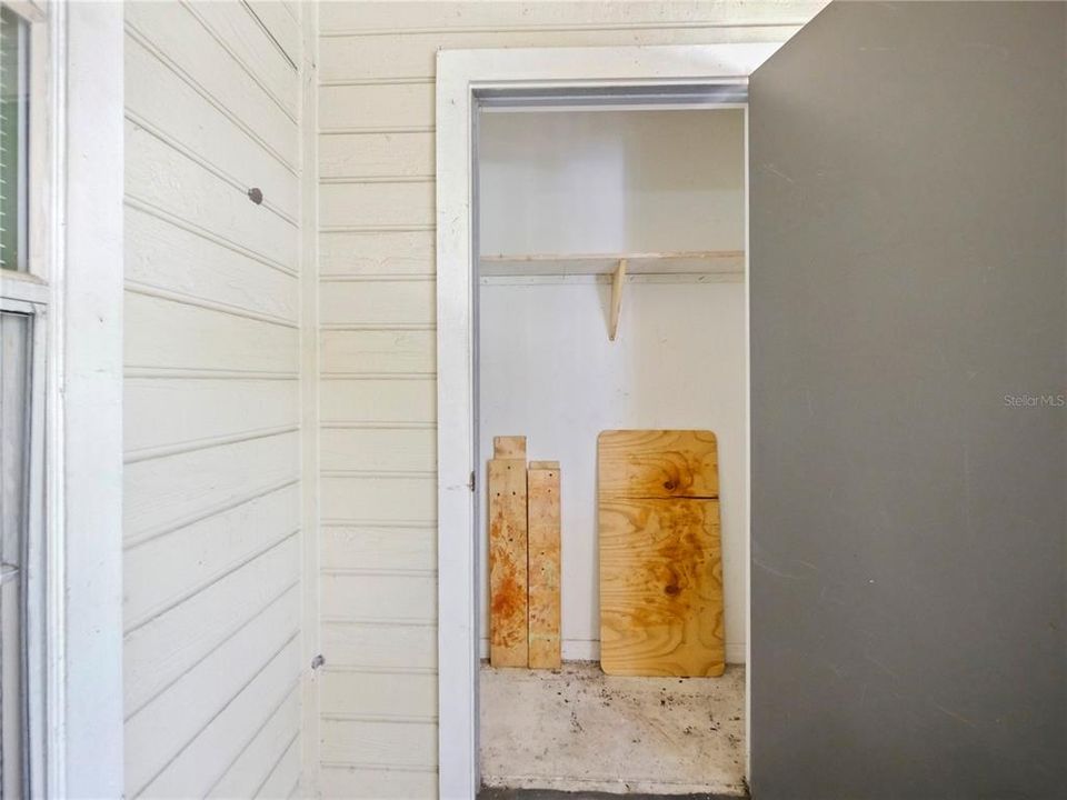 На продажу: $145,000 (2 спален, 2 ванн, 934 Квадратных фут)
