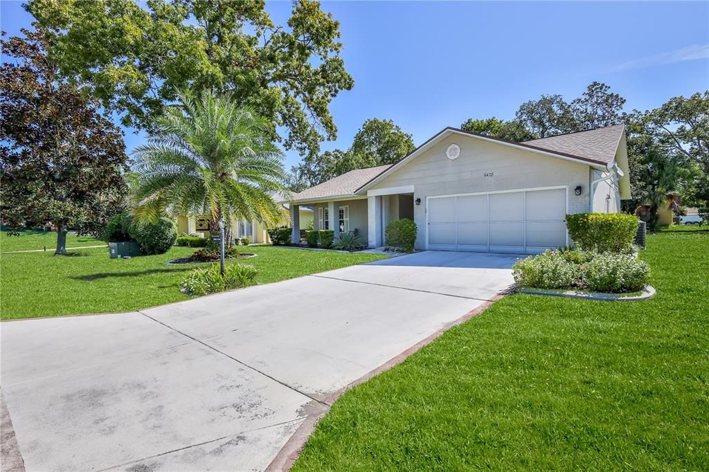 Active With Contract: $275,000 (2 beds, 2 baths, 1742 Square Feet)