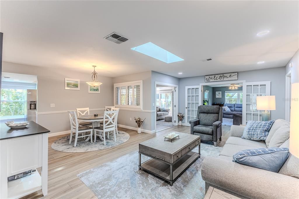 Active With Contract: $275,000 (2 beds, 2 baths, 1742 Square Feet)