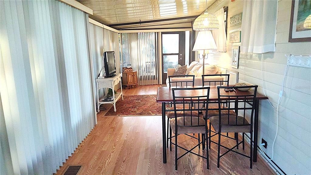 En Venta: $37,500 (1 camas, 1 baños, 541 Pies cuadrados)