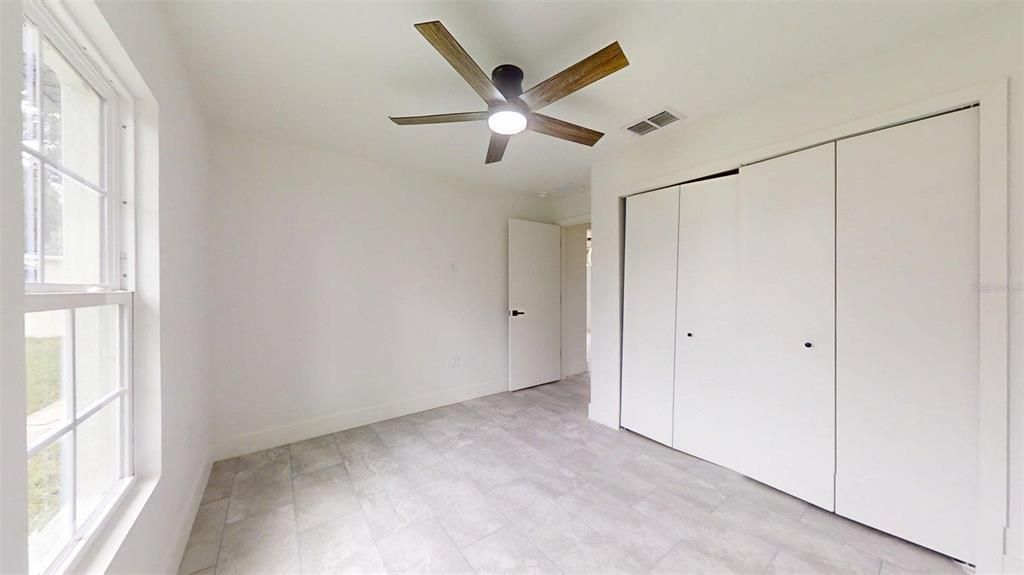 En Venta: $245,000 (3 camas, 2 baños, 1024 Pies cuadrados)
