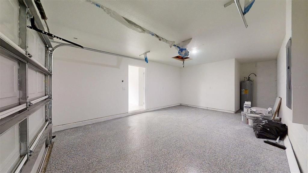 En Venta: $245,000 (3 camas, 2 baños, 1024 Pies cuadrados)