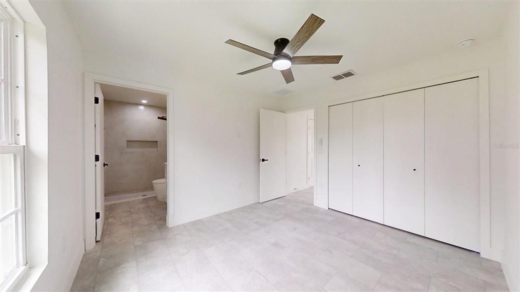 En Venta: $245,000 (3 camas, 2 baños, 1024 Pies cuadrados)