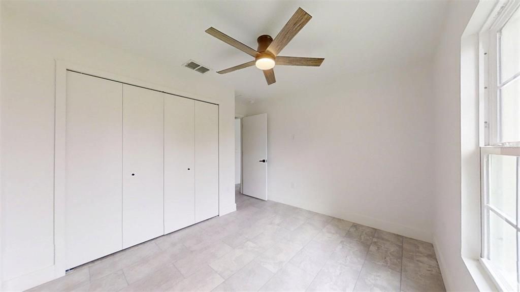 En Venta: $245,000 (3 camas, 2 baños, 1024 Pies cuadrados)