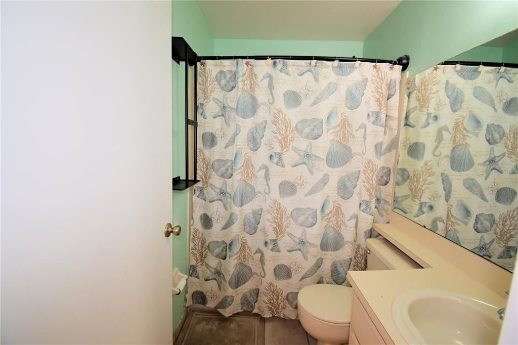 En Venta: $254,900 (3 camas, 2 baños, 1249 Pies cuadrados)