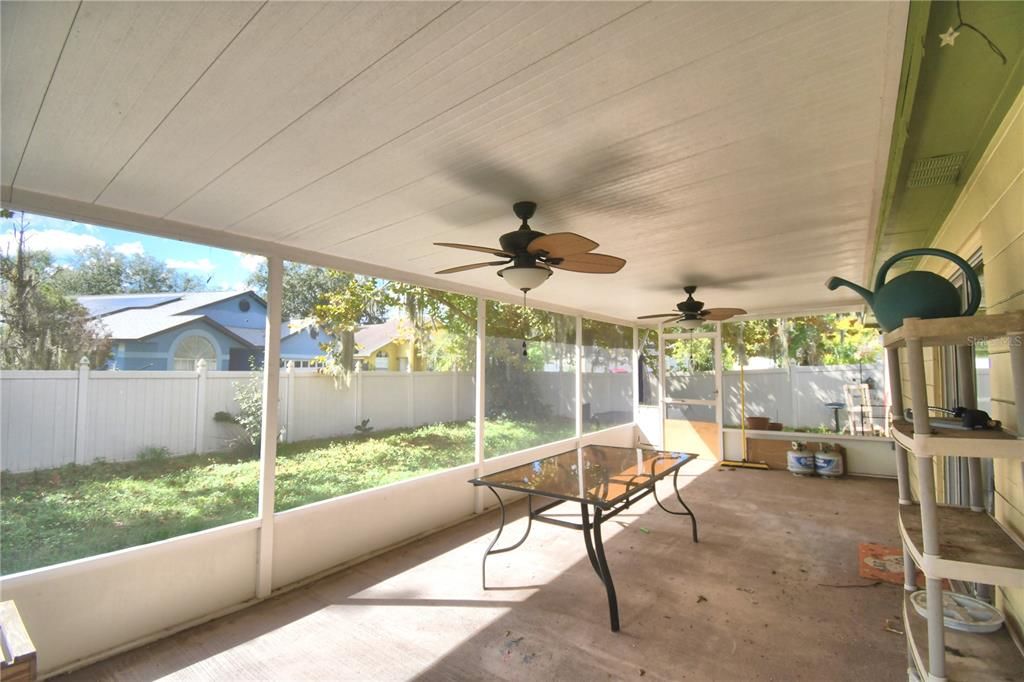 En Venta: $254,900 (3 camas, 2 baños, 1249 Pies cuadrados)