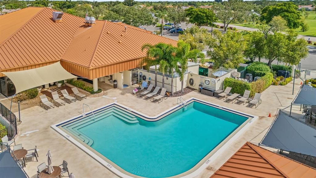 En Venta: $530,000 (3 camas, 3 baños, 2419 Pies cuadrados)