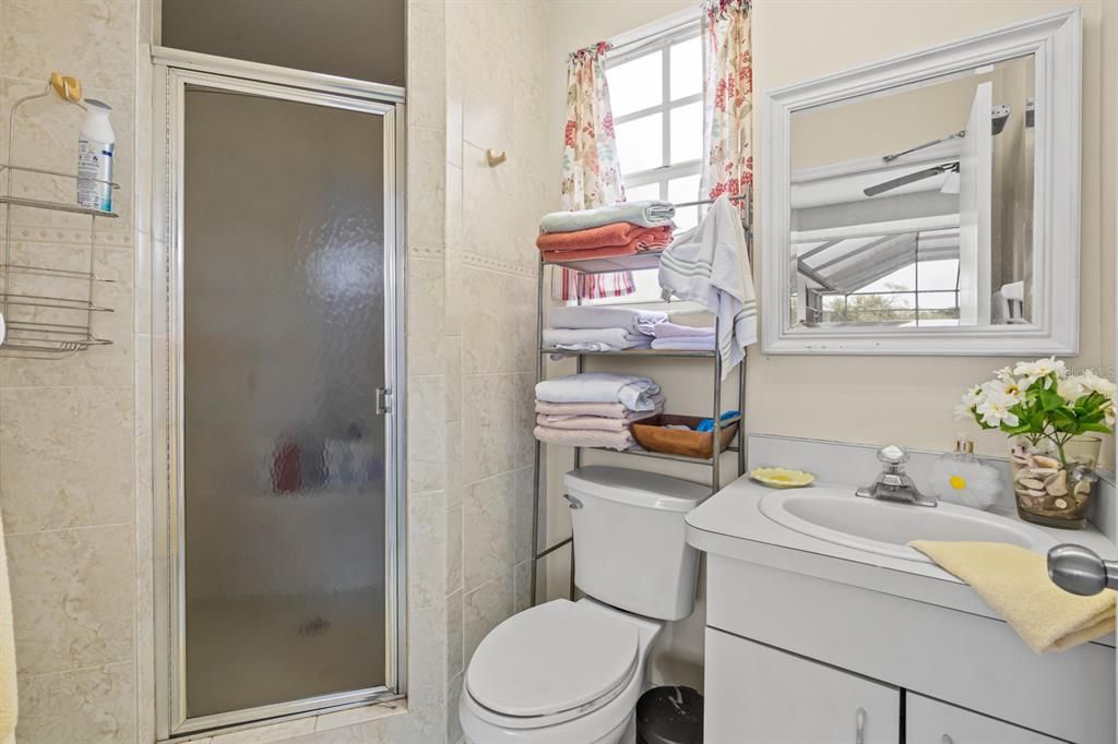 En Venta: $530,000 (3 camas, 3 baños, 2419 Pies cuadrados)