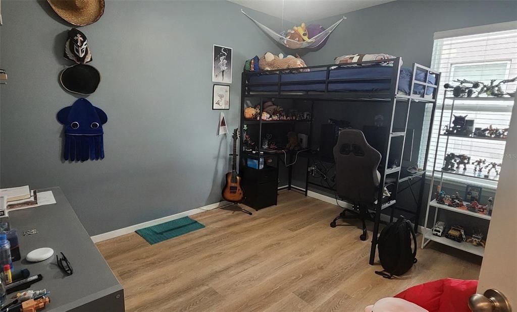 For Rent: $2,400 (3 beds, 2 baths, 1760 Square Feet)