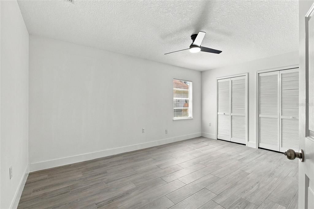 En Venta: $349,900 (3 camas, 2 baños, 1386 Pies cuadrados)