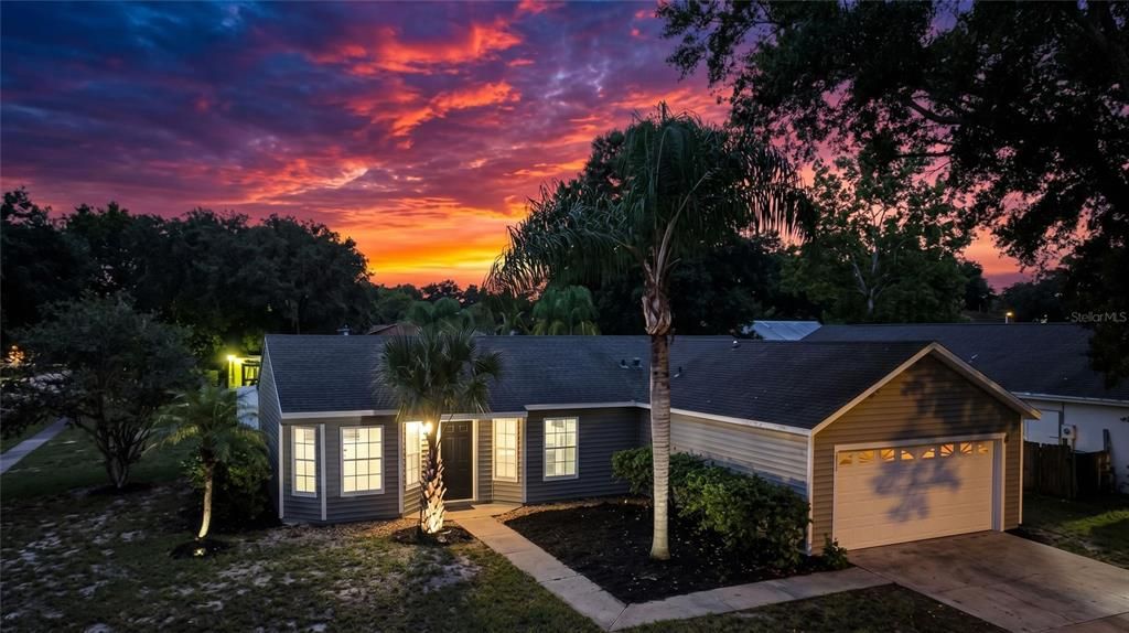 En Venta: $349,900 (3 camas, 2 baños, 1386 Pies cuadrados)