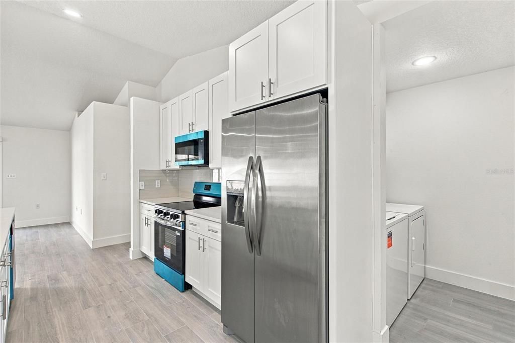 En Venta: $349,900 (3 camas, 2 baños, 1386 Pies cuadrados)