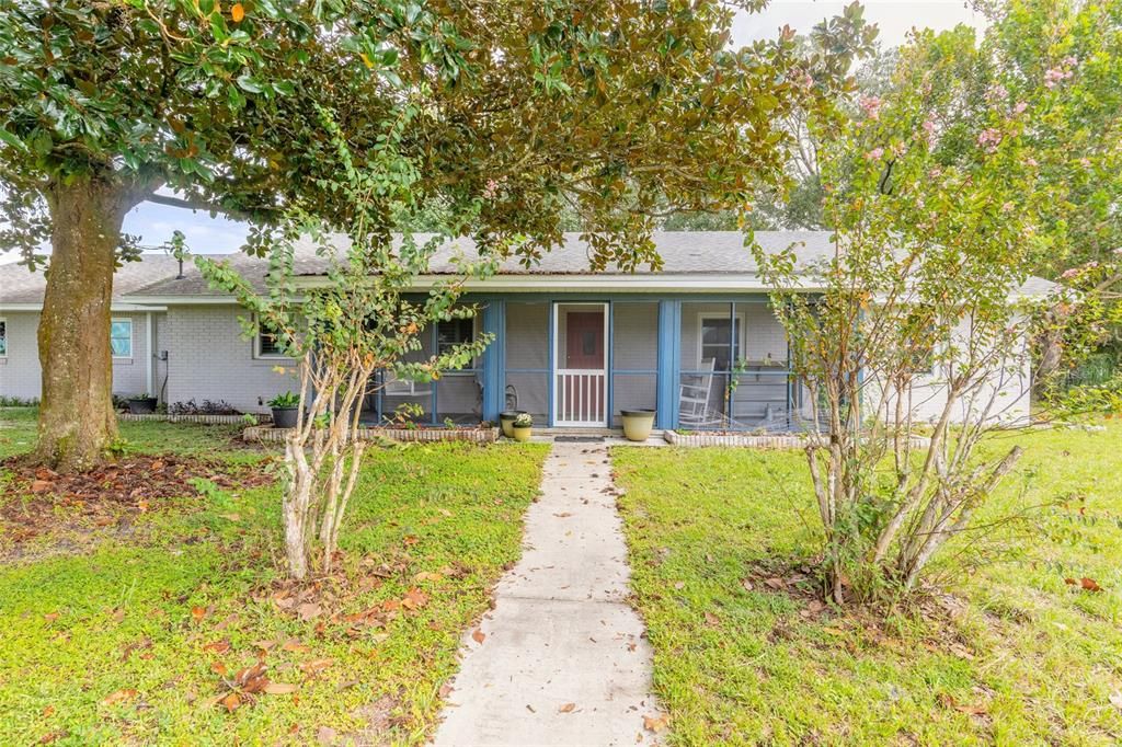 En Venta: $849,900 (3 camas, 2 baños, 2492 Pies cuadrados)