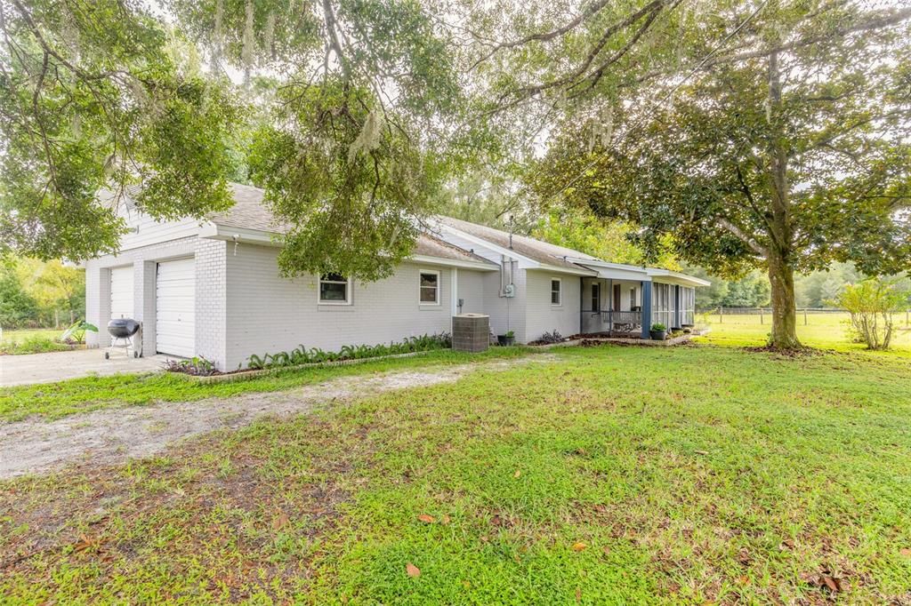 En Venta: $849,900 (3 camas, 2 baños, 2492 Pies cuadrados)