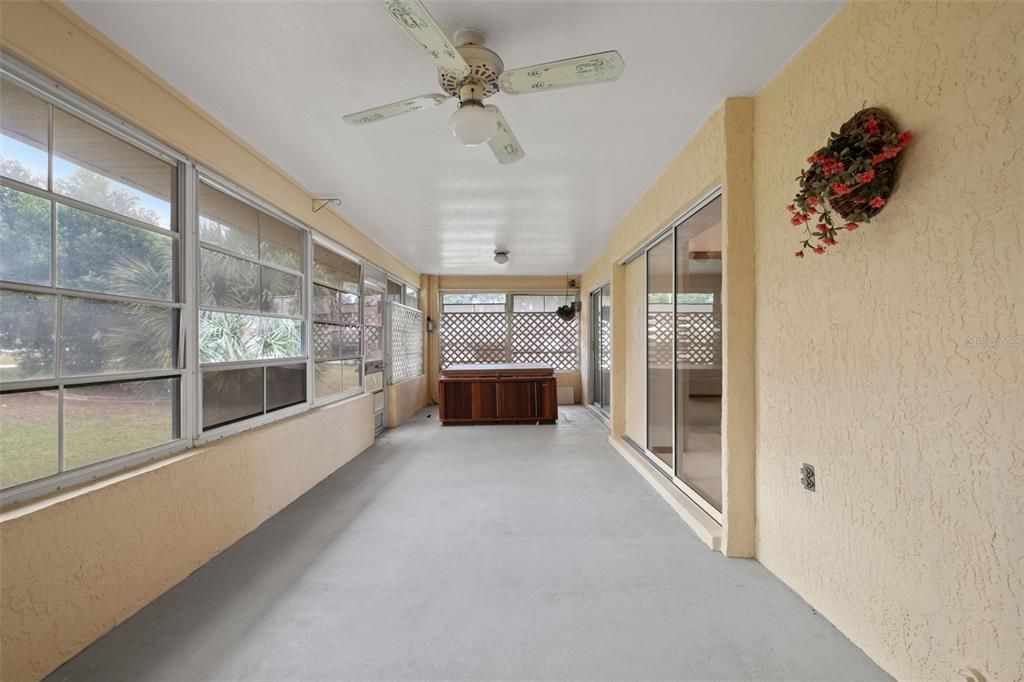 En Venta: $270,000 (3 camas, 2 baños, 1763 Pies cuadrados)