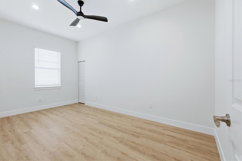 En Venta: $569,000 (4 camas, 2 baños, 1802 Pies cuadrados)