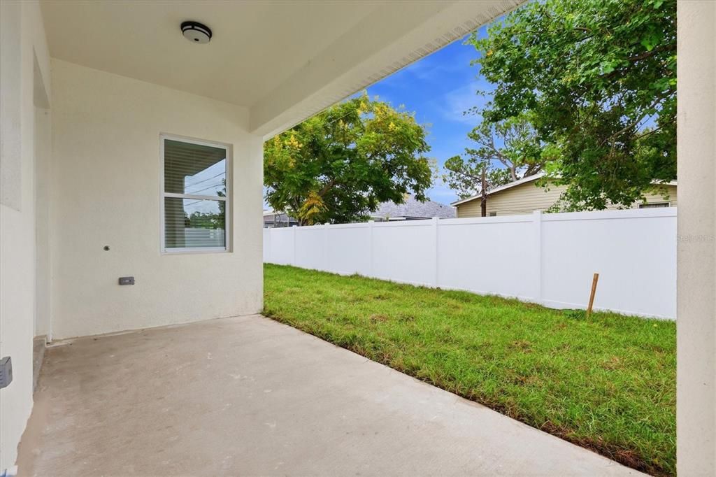 En Venta: $569,000 (4 camas, 2 baños, 1802 Pies cuadrados)